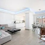 Amazing First Line By Costarentals - M42 Apartamento Marbella