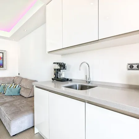 Amazing First Line In Cabopino Marina By Costarentals - M42 Apartment